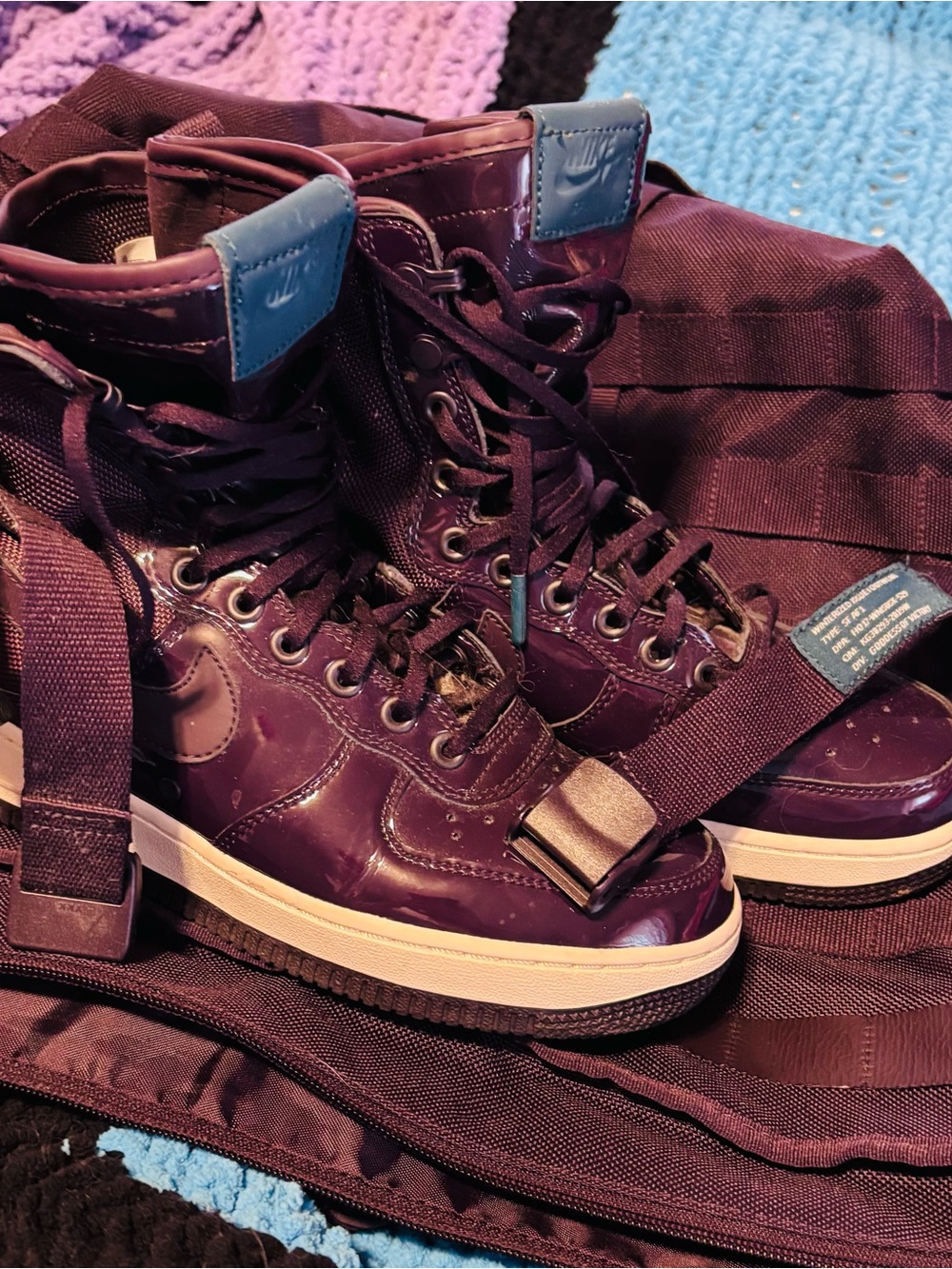 Nike Women's Dark Purple High-Top Sneakers with Blue Accents AIR Jordan vintage